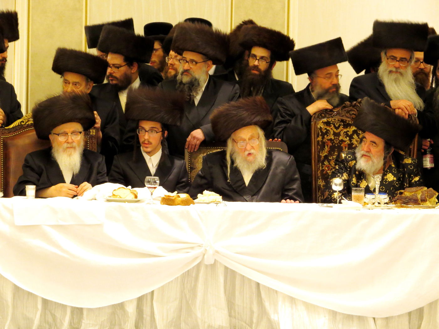 שבע ברכות לנכדי האדמו"רים מויז'ניץ ומסקווירא • גלריה