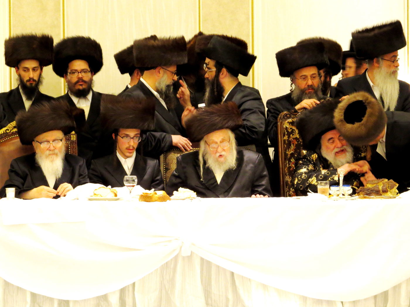 שבע ברכות לנכדי האדמו"רים מויז'ניץ ומסקווירא • גלריה