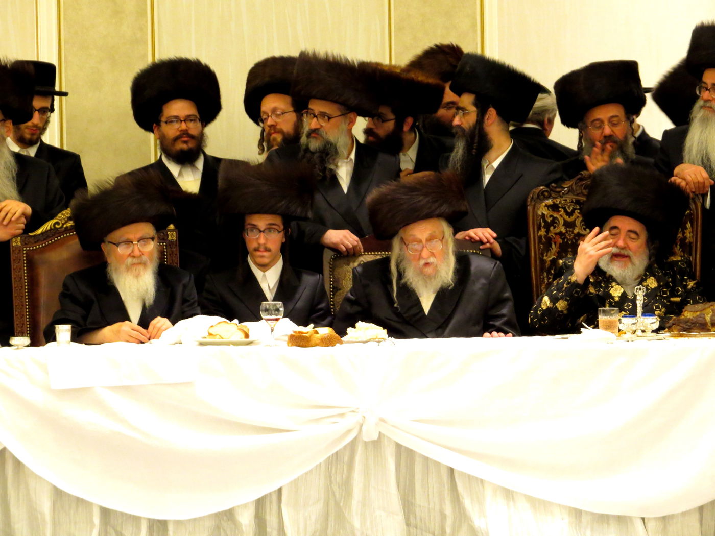 שבע ברכות לנכדי האדמו"רים מויז'ניץ ומסקווירא • גלריה