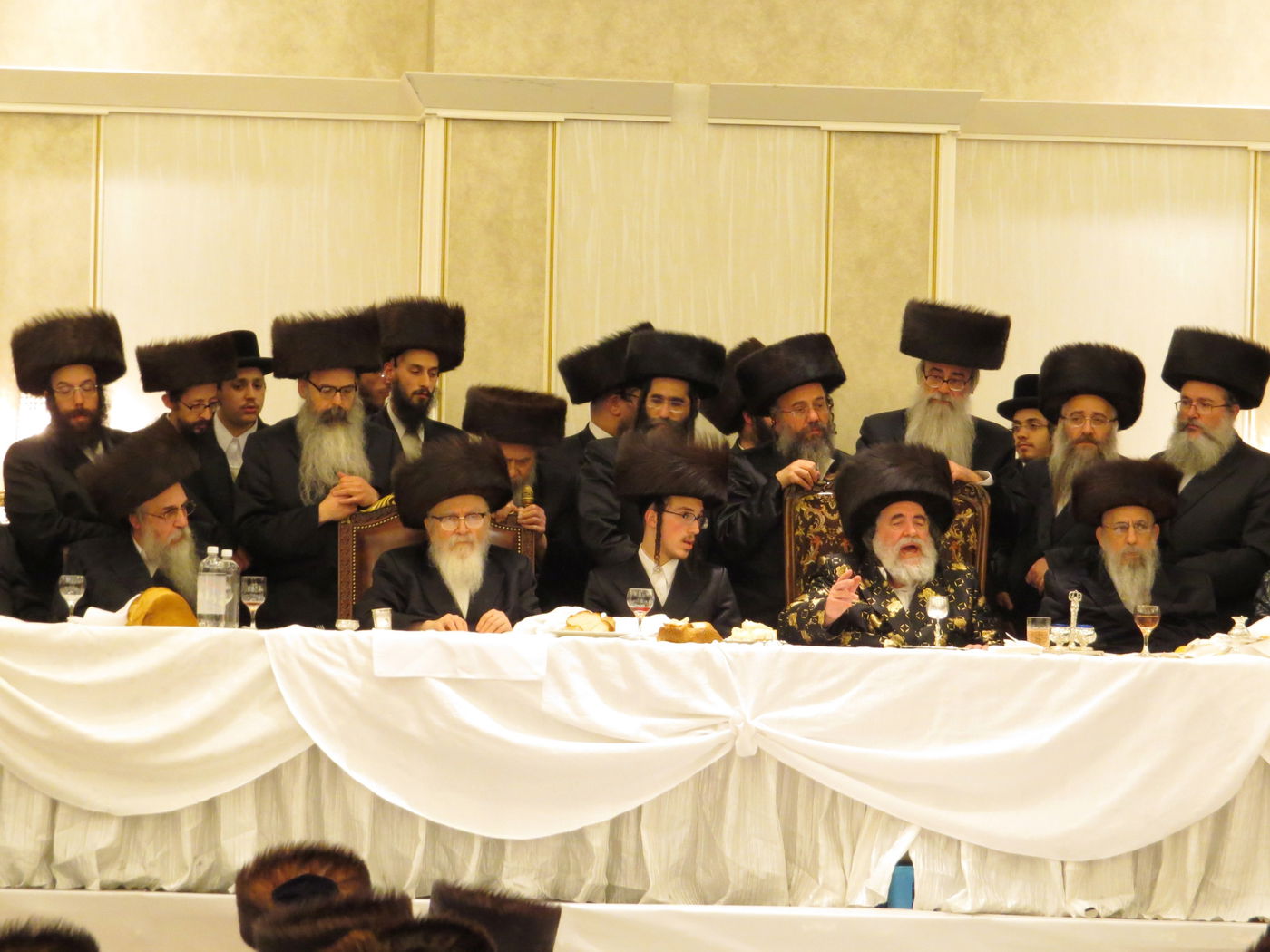 שבע ברכות לנכדי האדמו"רים מויז'ניץ ומסקווירא • גלריה