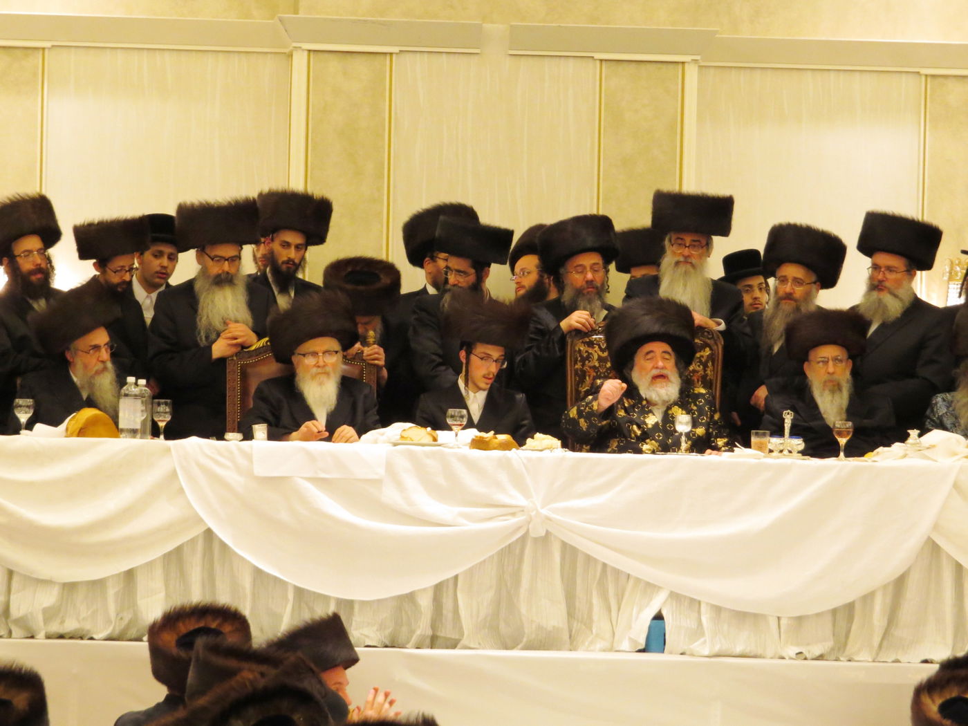 שבע ברכות לנכדי האדמו"רים מויז'ניץ ומסקווירא • גלריה