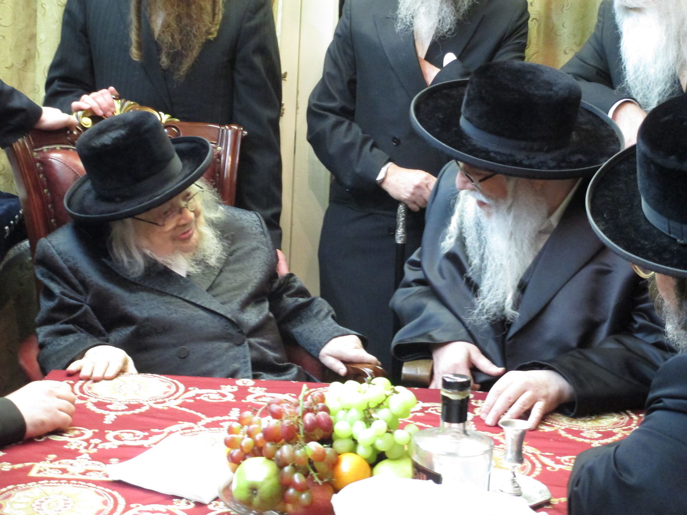 גלריה: ביקור הבזק של האדמו"ר מצאנז במנצ'סטר