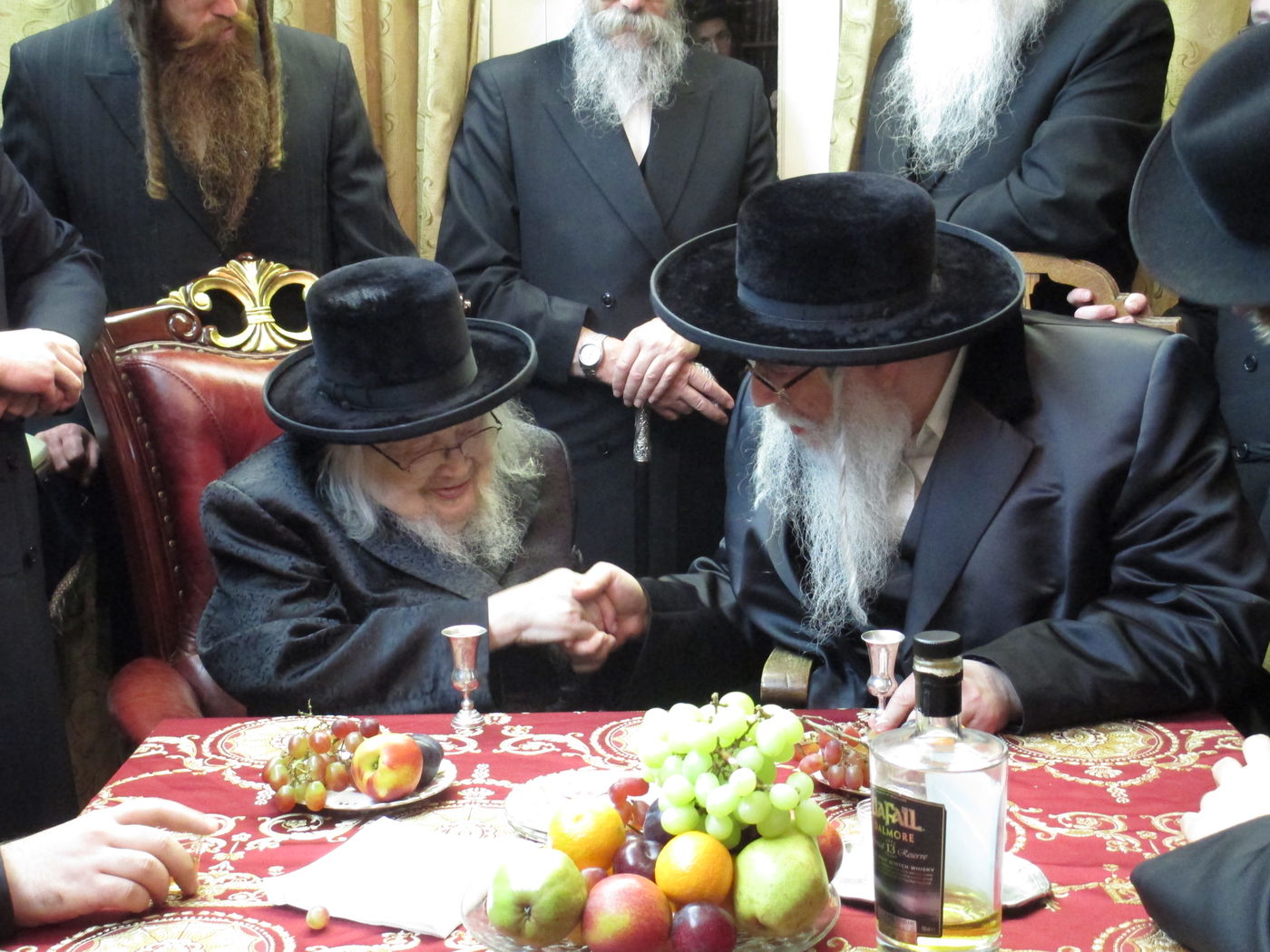 גלריה: ביקור הבזק של האדמו"ר מצאנז במנצ'סטר