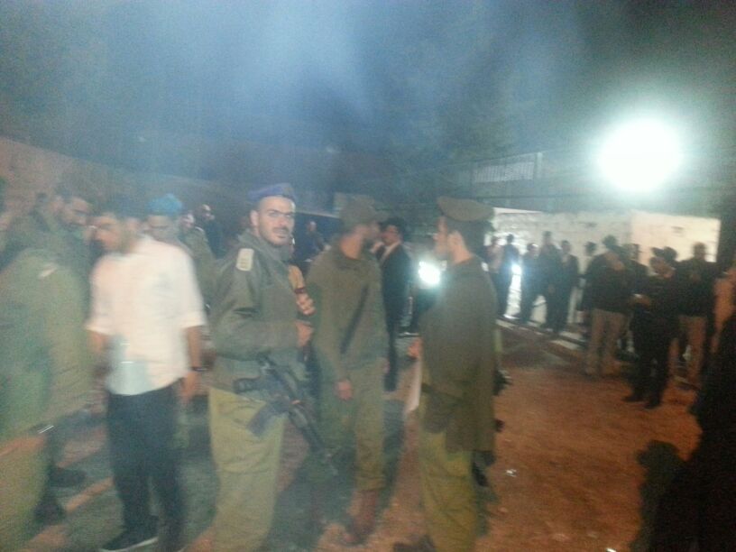 2,500 איש התפללו בקבר יוסף • תיעוד