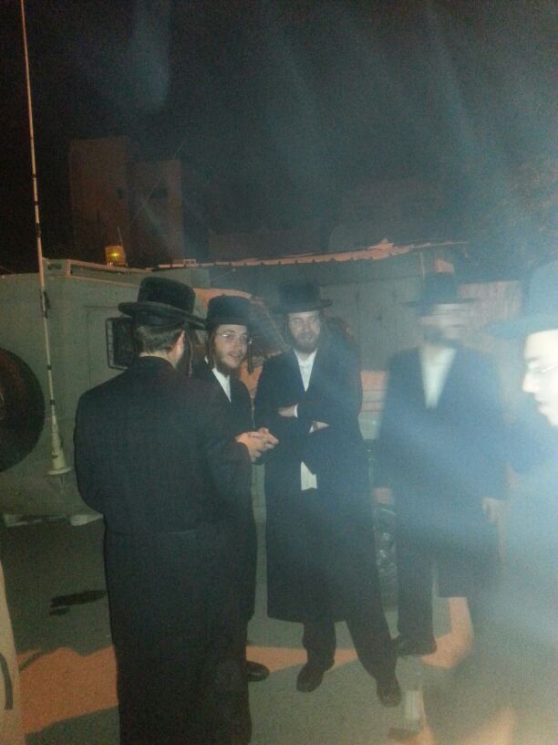 2,500 איש התפללו בקבר יוסף • תיעוד