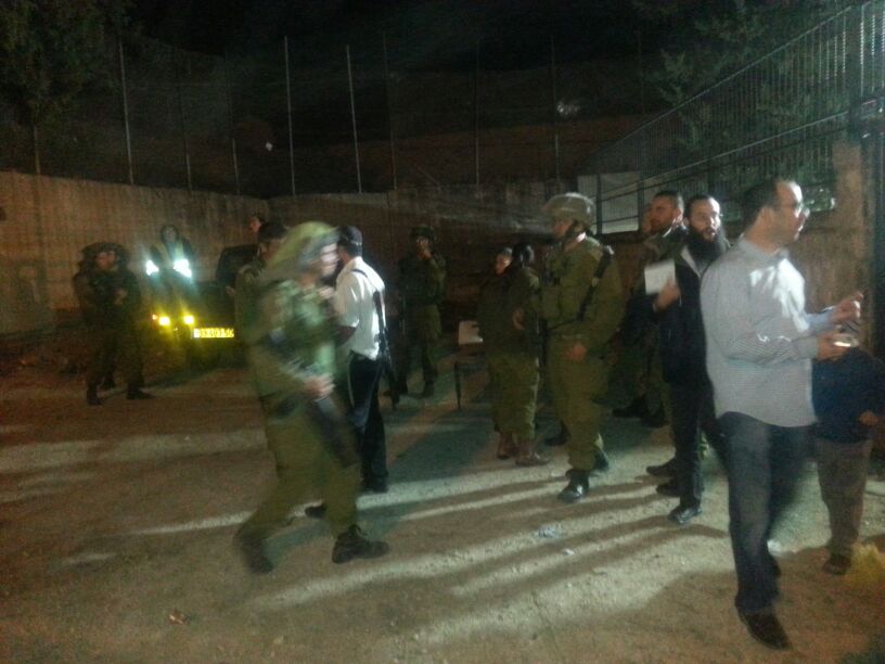 2,500 איש התפללו בקבר יוסף • תיעוד