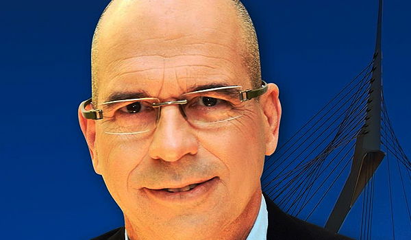 איציק ברוורמן, בוכה לתמיכה חרדית ודתית