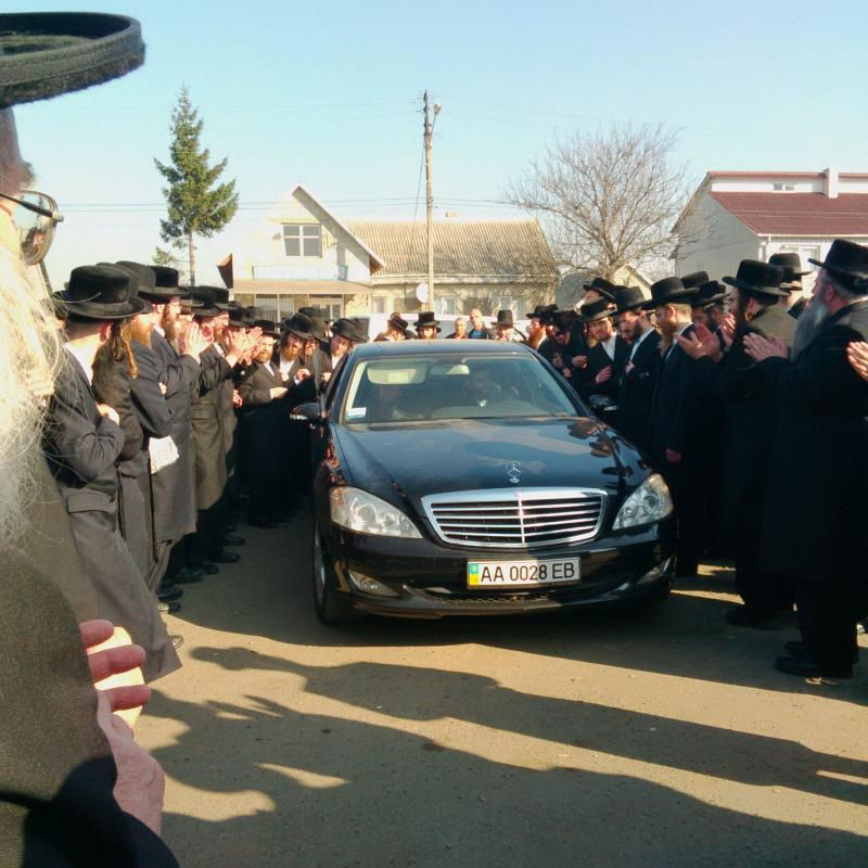 בויאן: קנה את הזכות לנהוג לרבי ב-100 אלף דולר