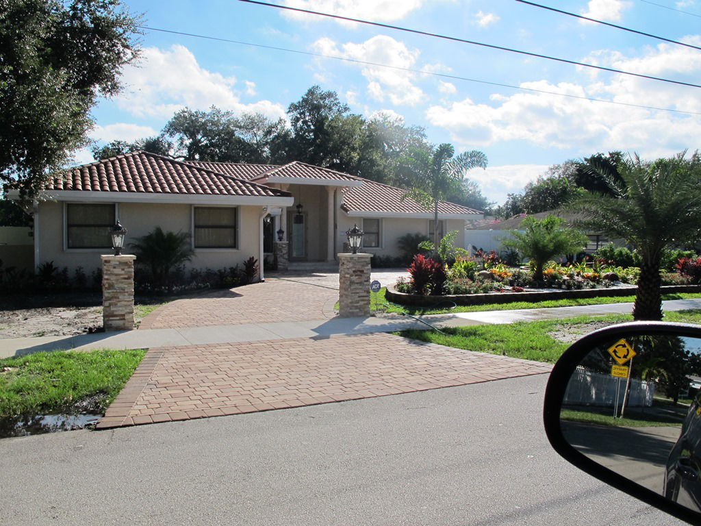 צפו: הרבי מסאטמר נופש ומטייל בפלורידה