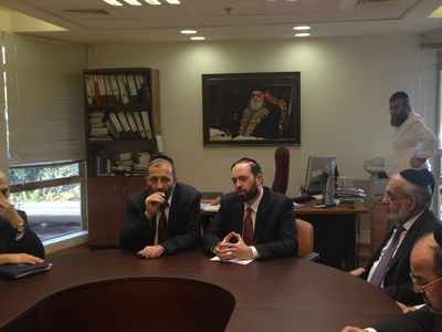 ישיבת סיעת ש"ס הצהריים, ישי שוב נעדר