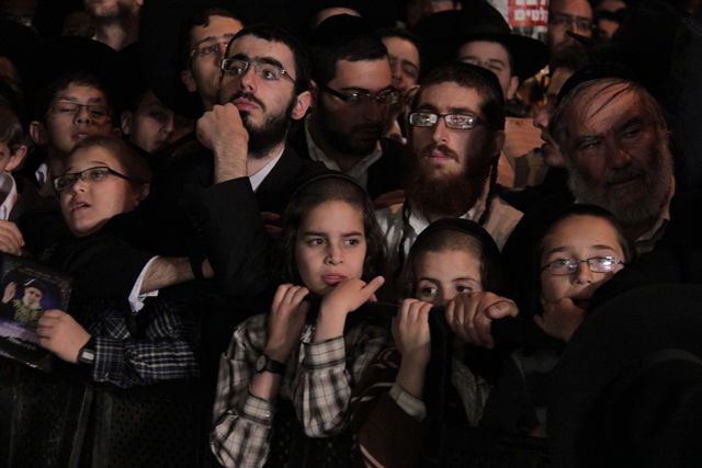 אלפים בעצרת השלושים לפטירת מרן הגר"ע יוסף