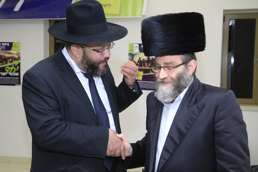 קרב נוסף בבית שמש: 'דגל' ו'אגודה' מתקוטטים על התפקידים