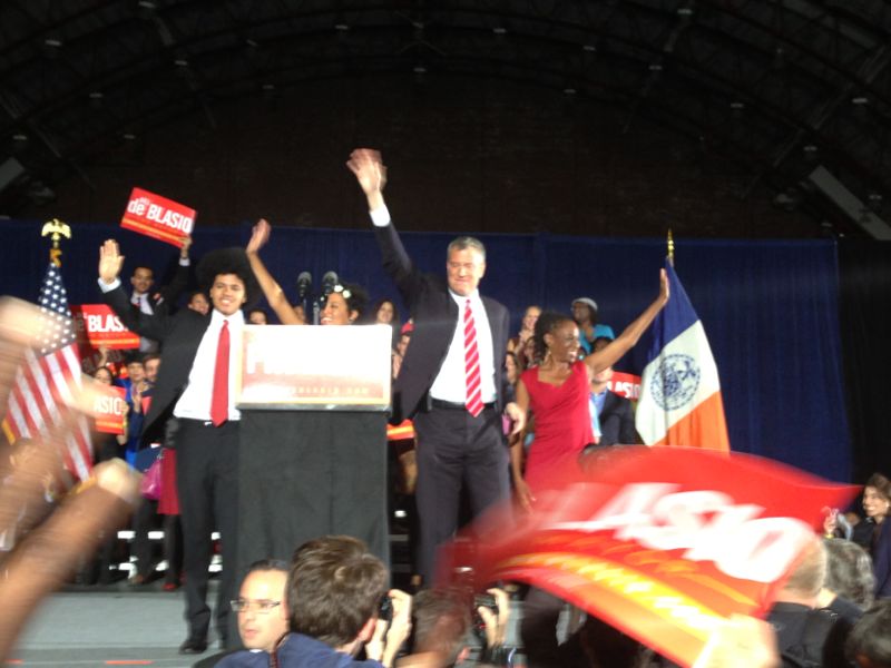 מהפך בניו יורק בתמיכת החרדים: ביל דה בלאזיו ניצח