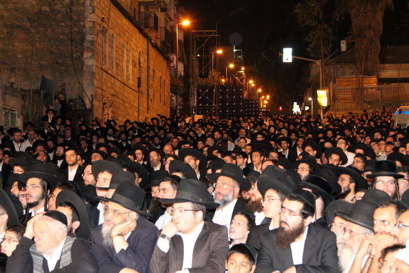 שלושים לפטירת מרן הרב עובדיה • העצרת בוידאו