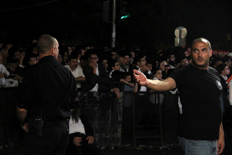 שלושים לפטירת מרן הרב עובדיה • העצרת בוידאו