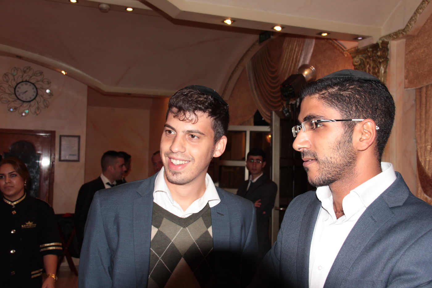 מזל טוב לכתב "כיכר השבת" ישי כהן לרגל אירוסיו • גלריה