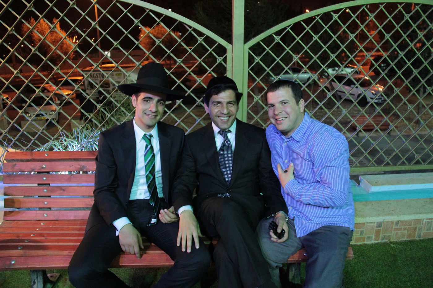 קובי נחשוני, מרדכי חסידים וישי כהן