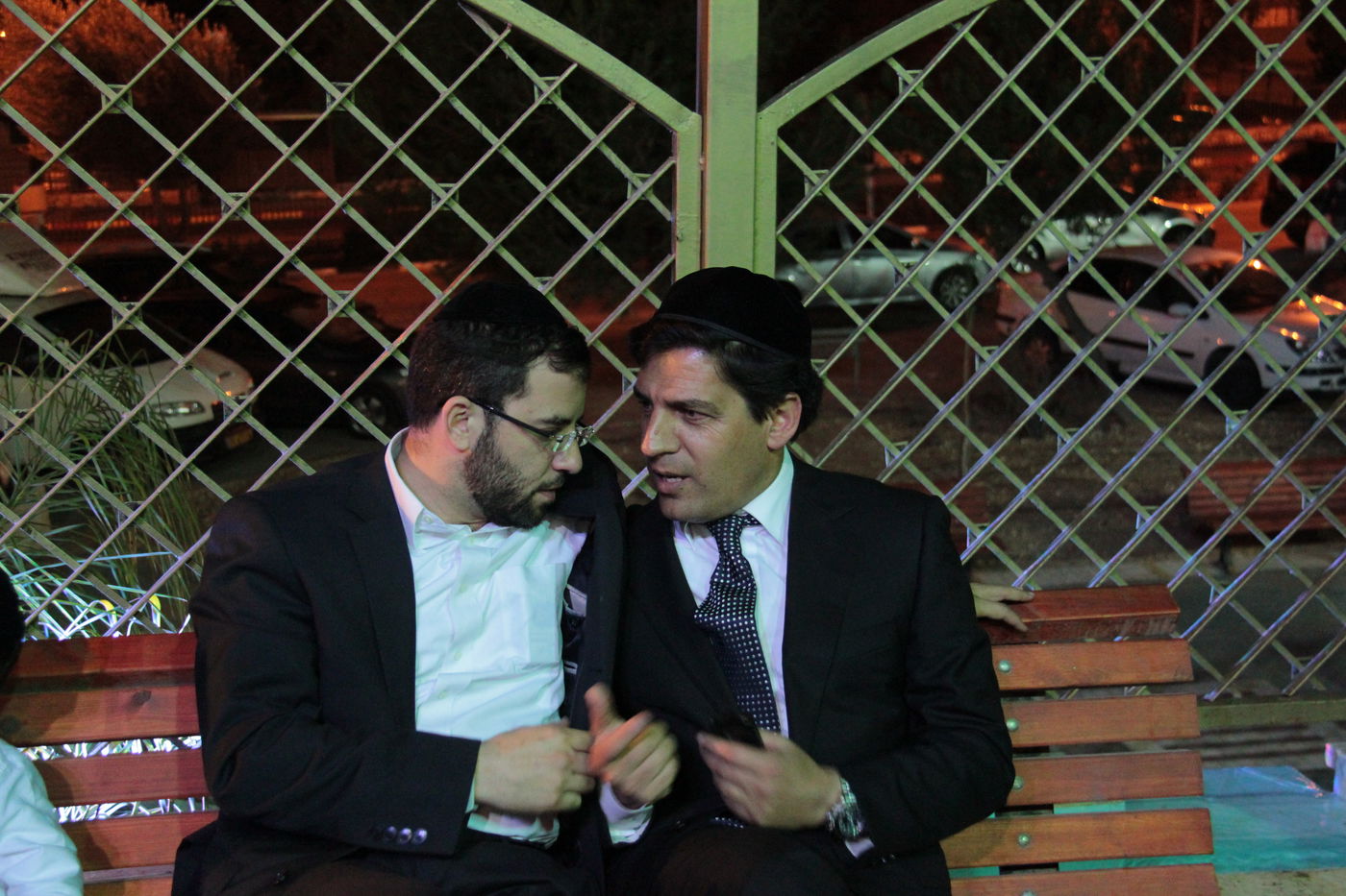 חסידים ואבי מימרן