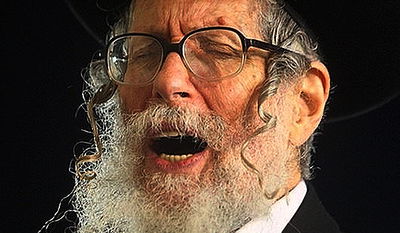 עקב הוראות השלטון: הרב אליעזר ברלנד עזב את מרוקו