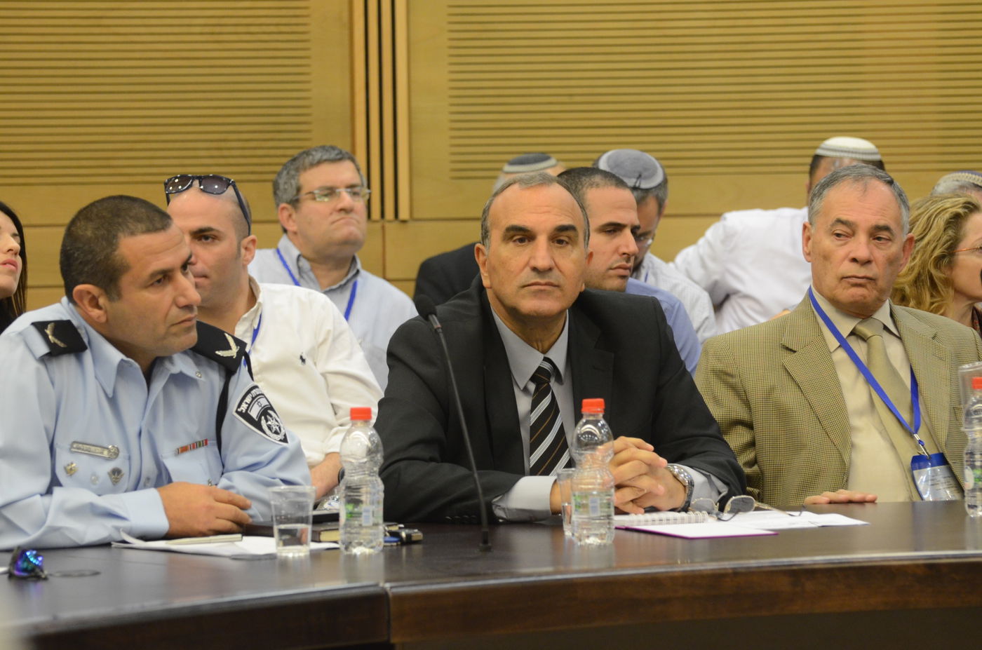 דיון סוער בועדת הפנים על הזיופים בבית שמש:"אתה לא ראש העיר, אתה נוכל"