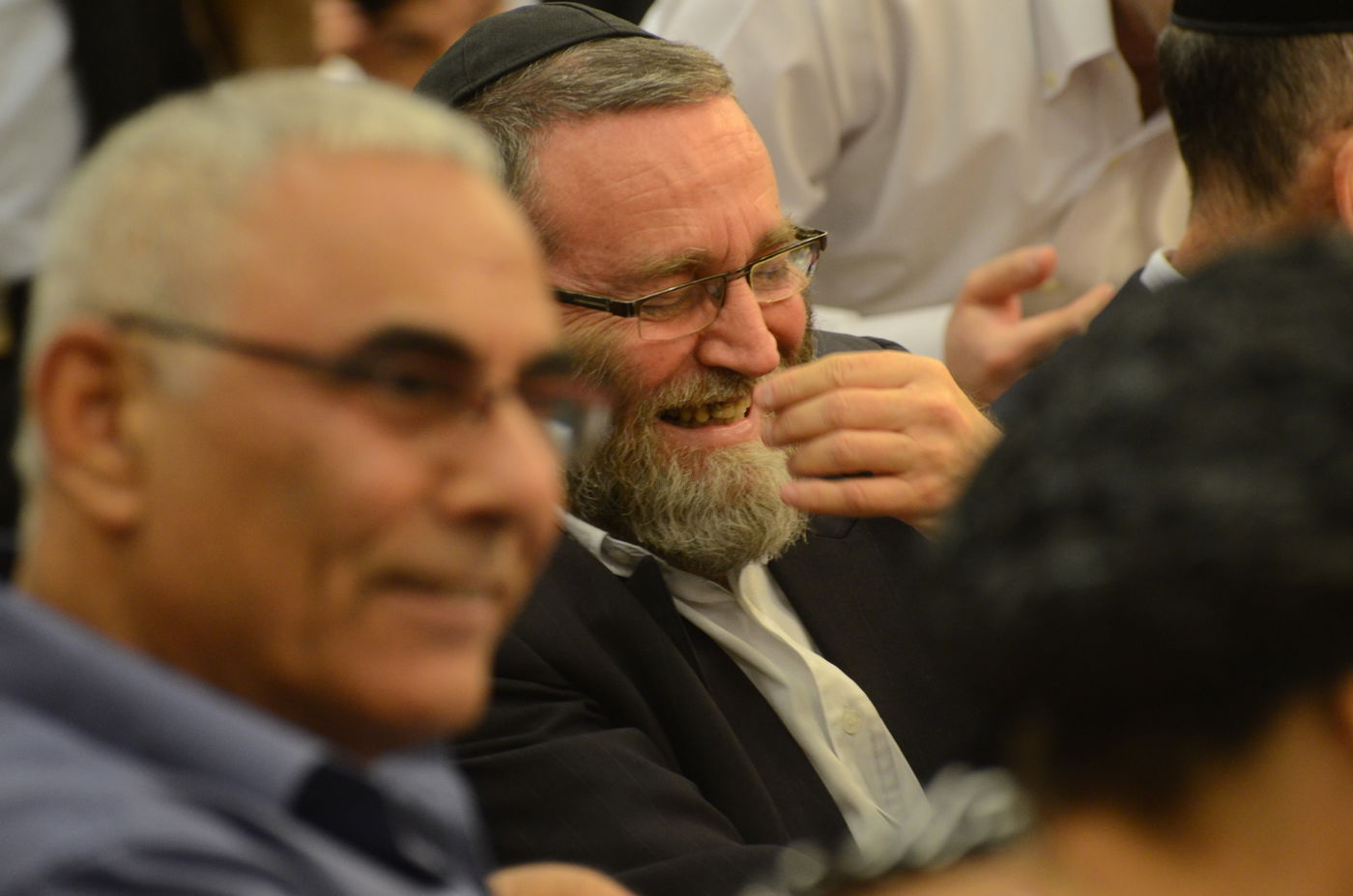 דיון סוער בועדת הפנים על הזיופים בבית שמש:"אתה לא ראש העיר, אתה נוכל"