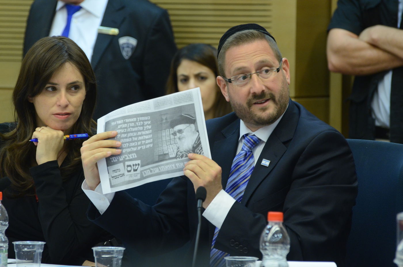 דיון סוער בועדת הפנים על הזיופים בבית שמש:"אתה לא ראש העיר, אתה נוכל"