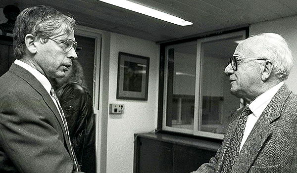 קדישאי (משמאל) עם בני בגין, בנו של רוה"מ לשעבר מנחם בגין