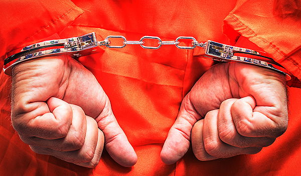 אסיר בכלא גואנטנמו