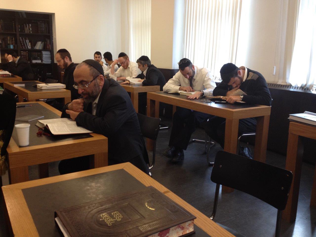 תיעוד: כשעיריית ברלין יצאה מגדרה להסביר פנים לעיתונאים