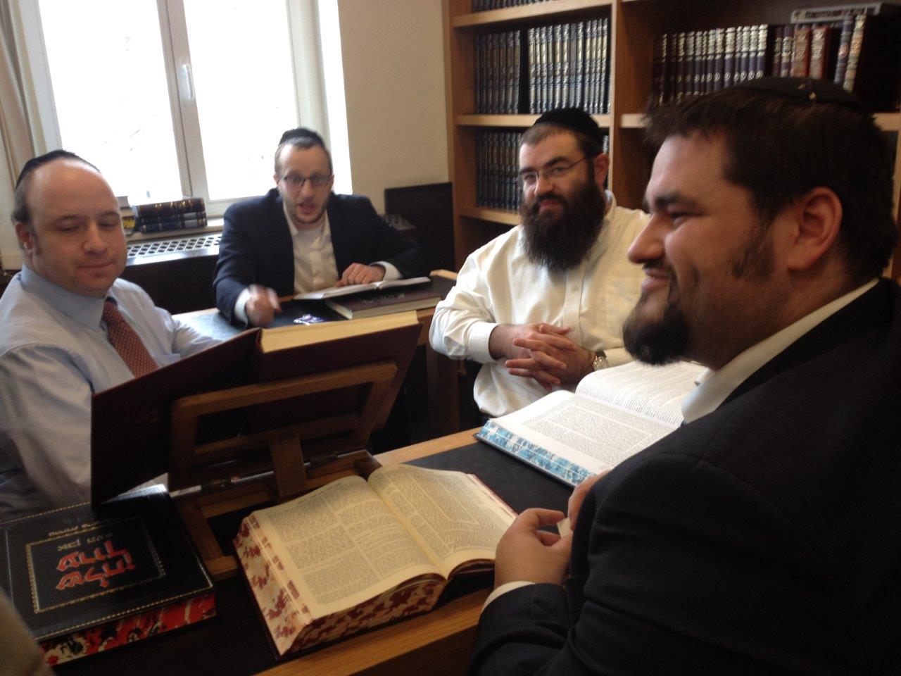 תיעוד: כשעיריית ברלין יצאה מגדרה להסביר פנים לעיתונאים