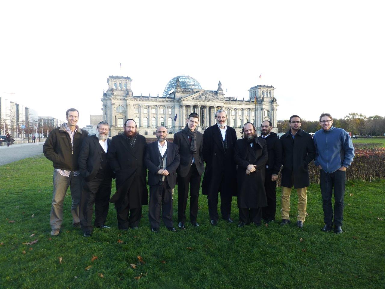 תיעוד: כשעיריית ברלין יצאה מגדרה להסביר פנים לעיתונאים