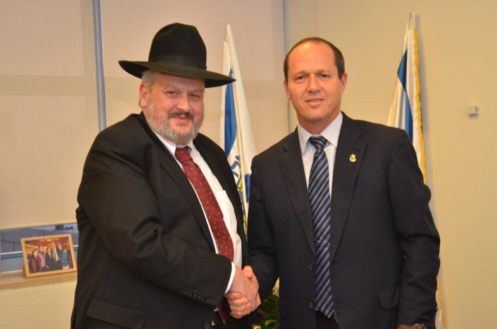 אפשטיין וברקת, הצהריים