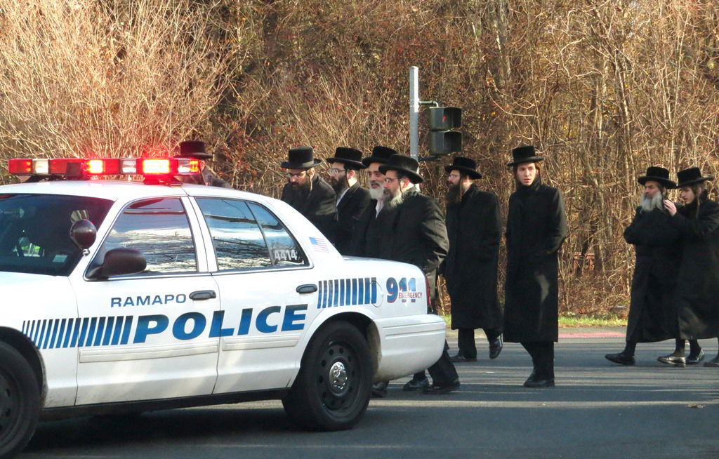 תיעוד דומע: הלווית נינת האדמו"ר מויז'ניץ מונסי