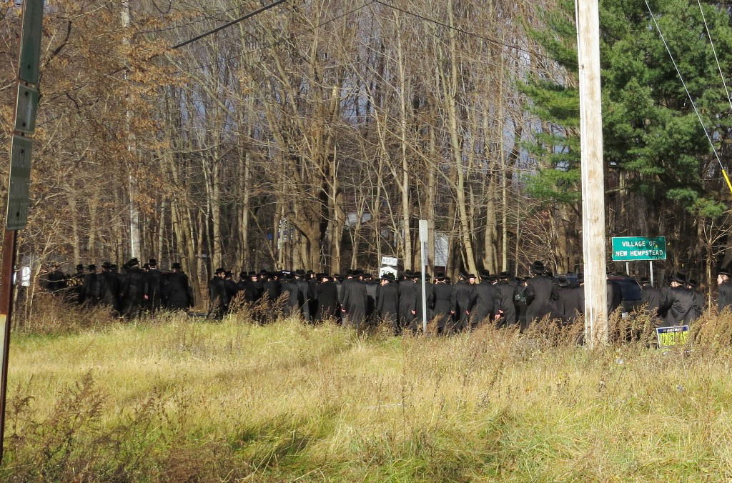 תיעוד דומע: הלווית נינת האדמו"ר מויז'ניץ מונסי