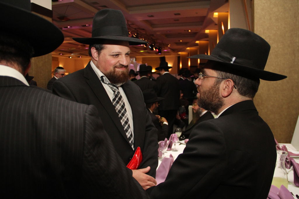 גלריה: מיכאל מימון נהגו של הראשל"צ הגר"י יוסף התחתן