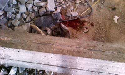 קורת הבטון בזירת הקריסה