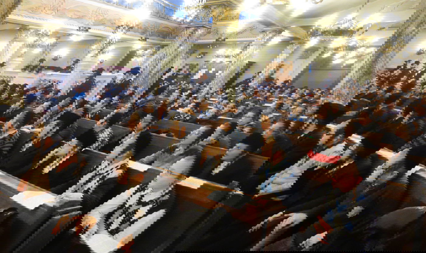 עצרת תפילה בעקבות גזירות החינוך