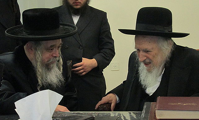 הרבי מקרעטשניף ארה"ב עם הגר"ש אוירבך