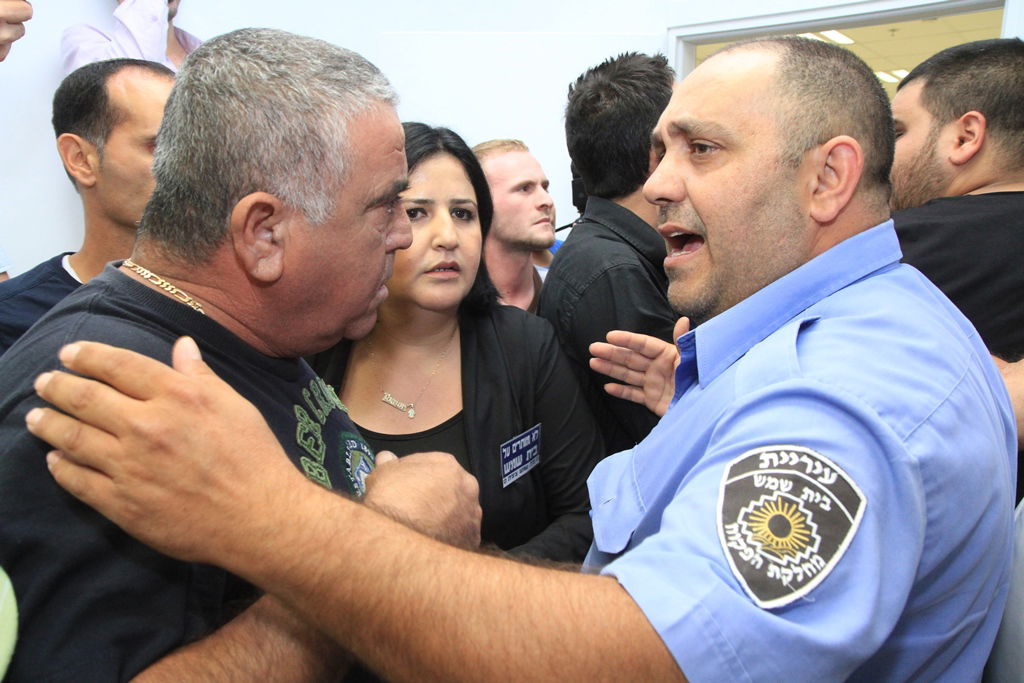 וינשטיין צפוי להכריע מחר האם לערער על הבחירות