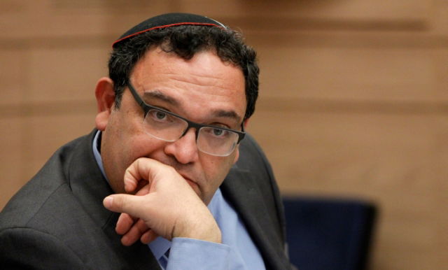 מהפכה. שר החינוך שי פירון