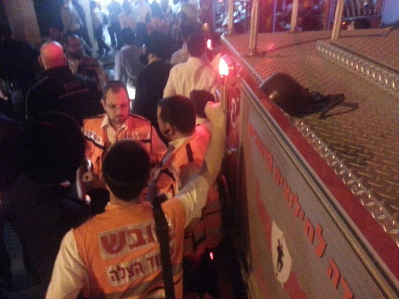 בני ברק: נרות החנוכה גרמו לשריפה בדירה