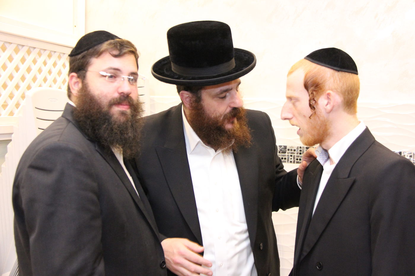 אלי שלזינגר, ינקי ברגר ושניאור רוזן