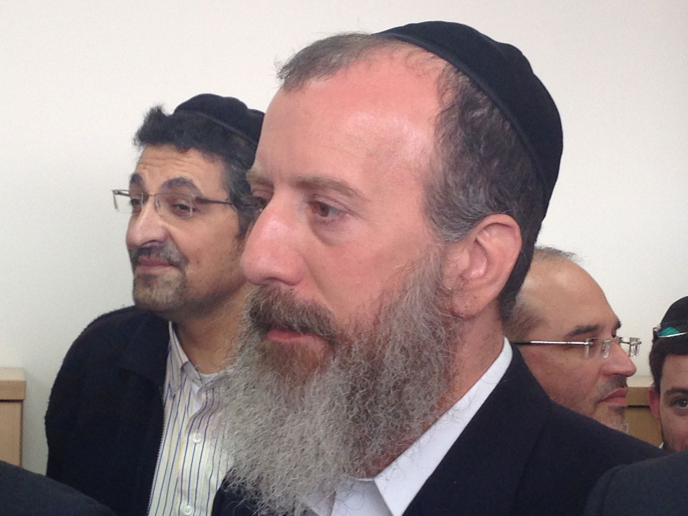 תיעוד: צביקה כהן חנך את הלשכה חדשה בעיריית ירושלים