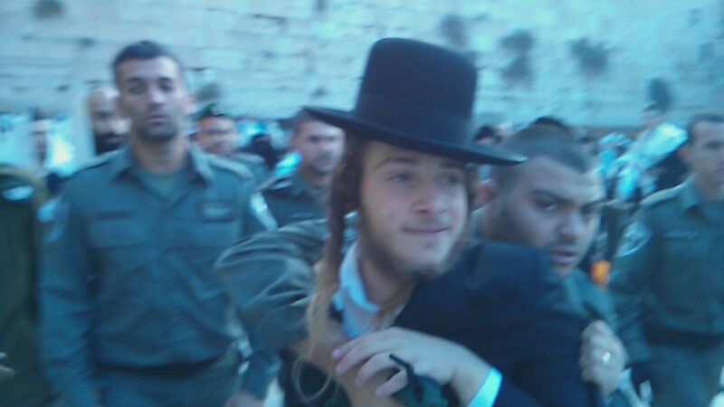 למרות הבקשות: נשות הפרובוקציה הגיעו לכותל