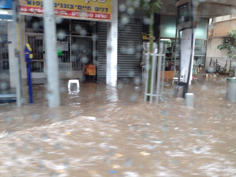 צפו: מחדל "הגשם בראשון" בבני ברק