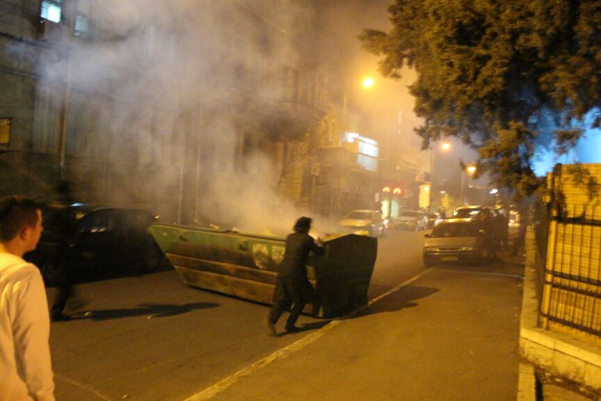 תיעוד: הפגנת מחאה על מעצר שני בחורי ישיבה