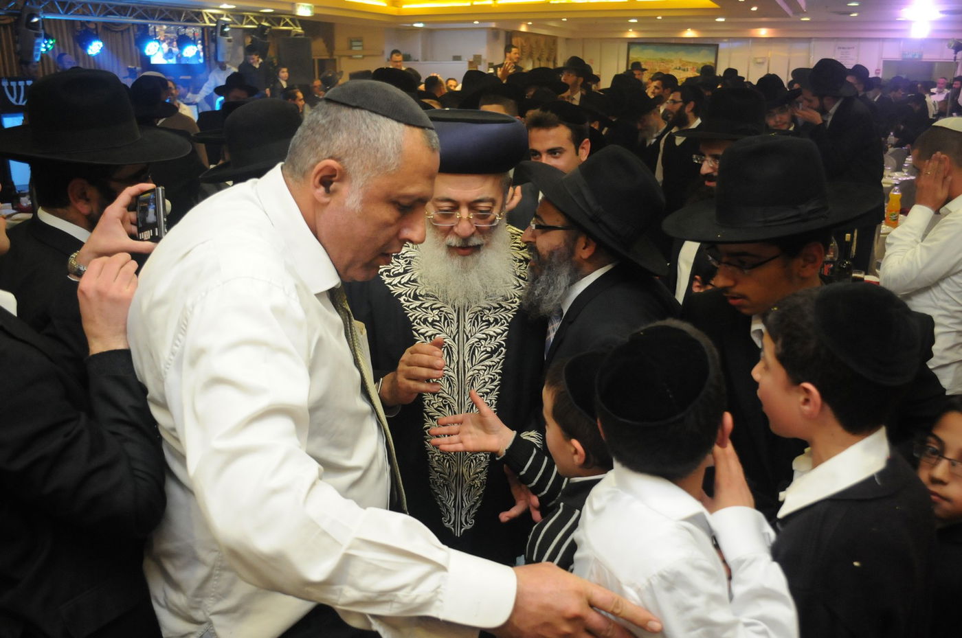 גלריה: בר מצווה לבנו של המקובל הרב בניהו שמואלי