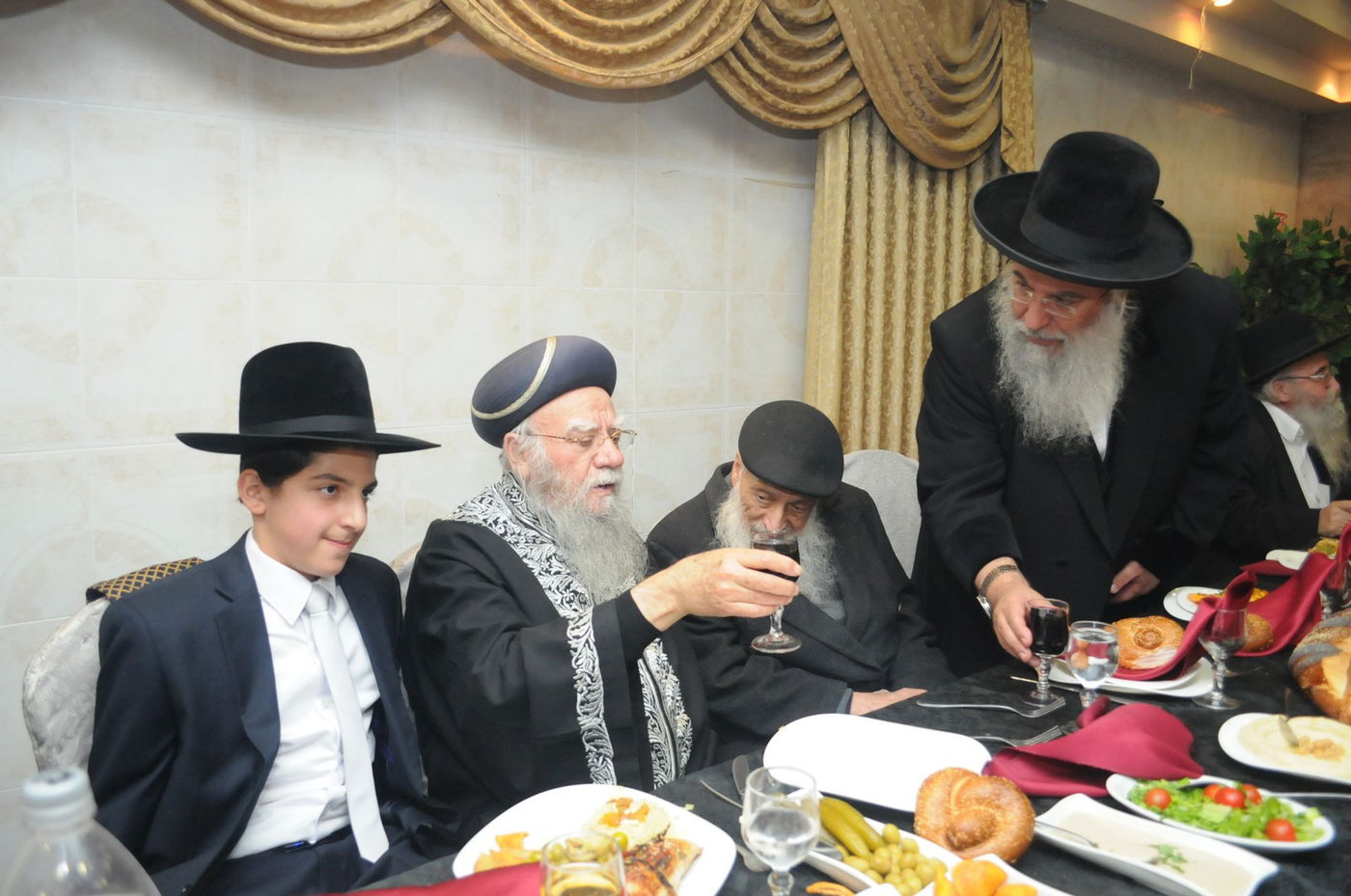 גלריה: בר מצווה לבנו של המקובל הרב בניהו שמואלי