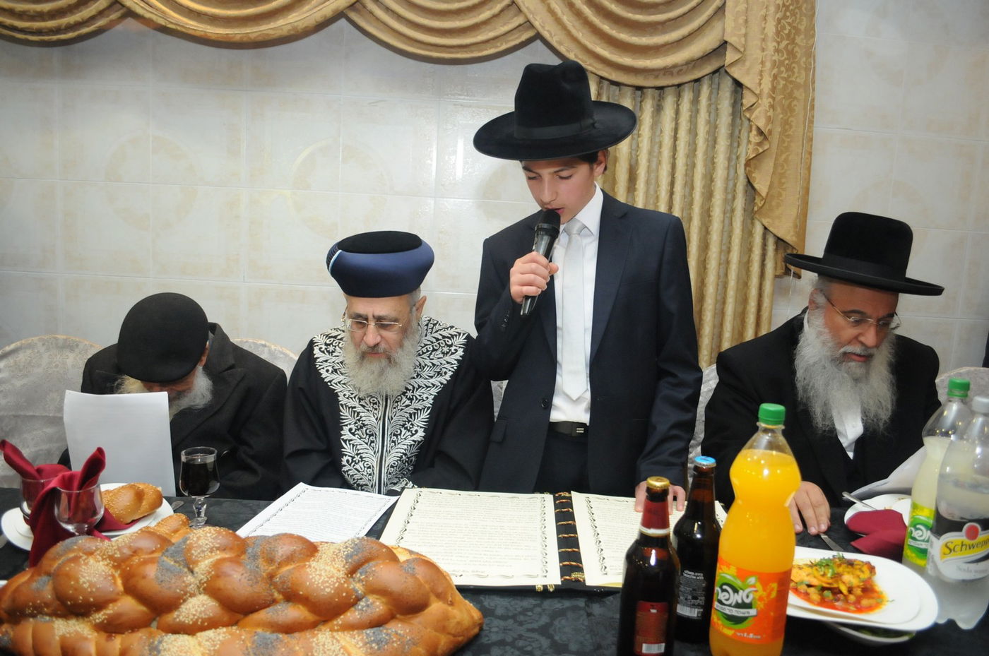 גלריה: בר מצווה לבנו של המקובל הרב בניהו שמואלי