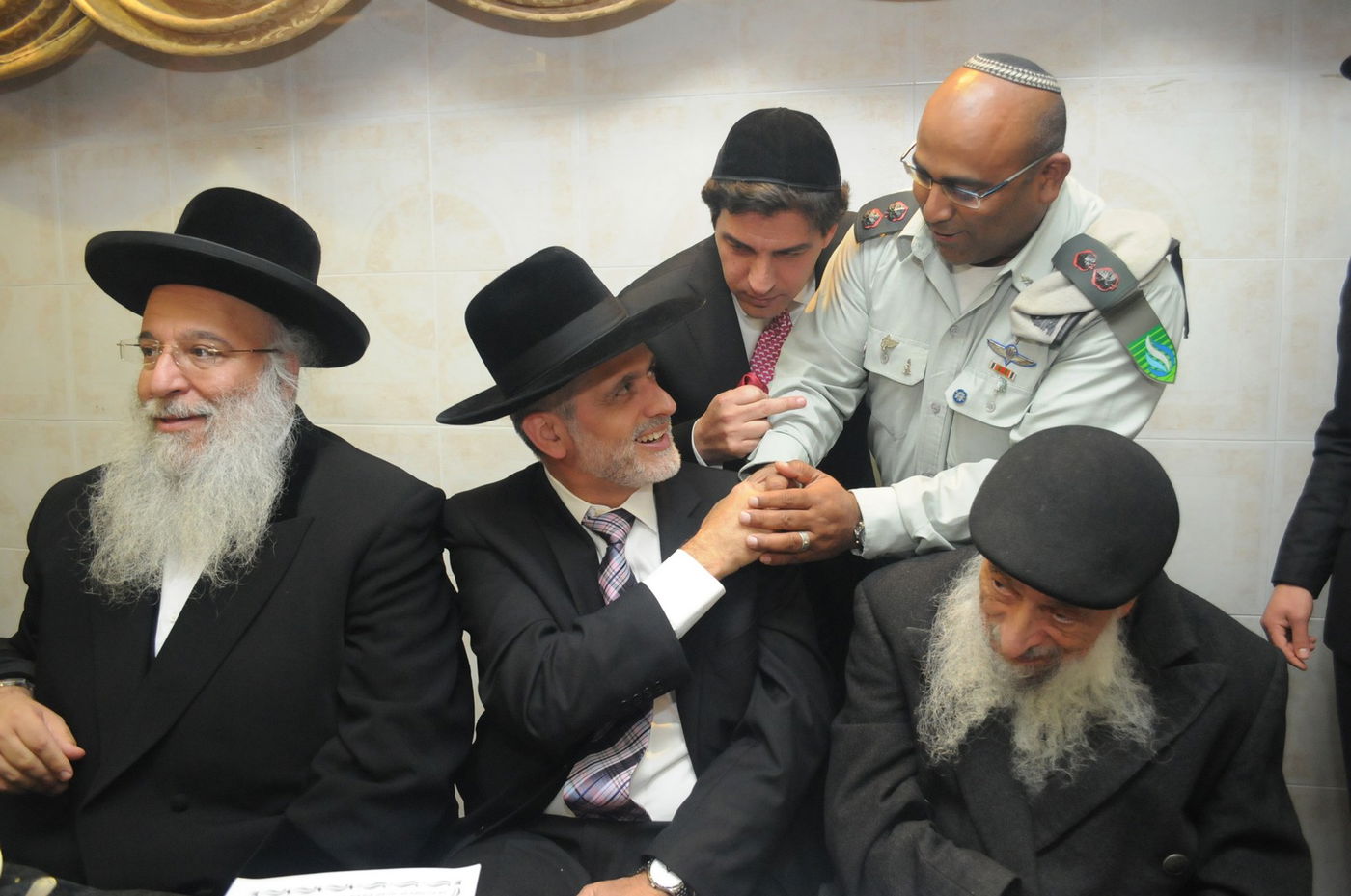 גלריה: בר מצווה לבנו של המקובל הרב בניהו שמואלי